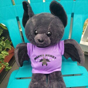 *NWT* Build A Bear BAB Posable Bat Halloween Collection NWT "Wanna Hang?" shirt